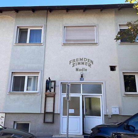Beherbergungsbetrieb Madle Bad Deutsch Altenburg Esterno foto