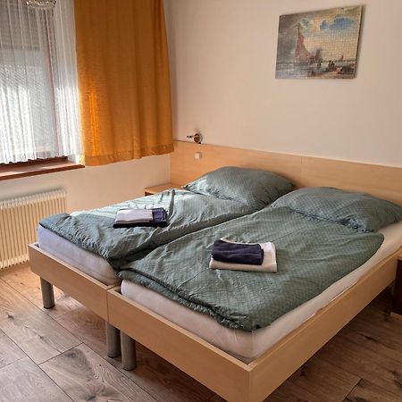 Beherbergungsbetrieb Madle Bad Deutsch Altenburg Esterno foto