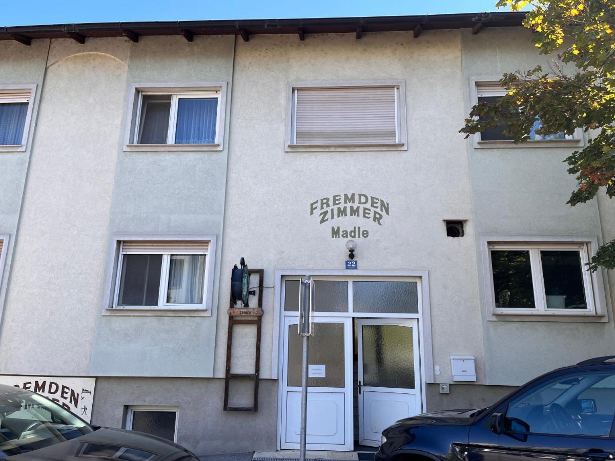 Beherbergungsbetrieb Madle Bad Deutsch Altenburg Esterno foto